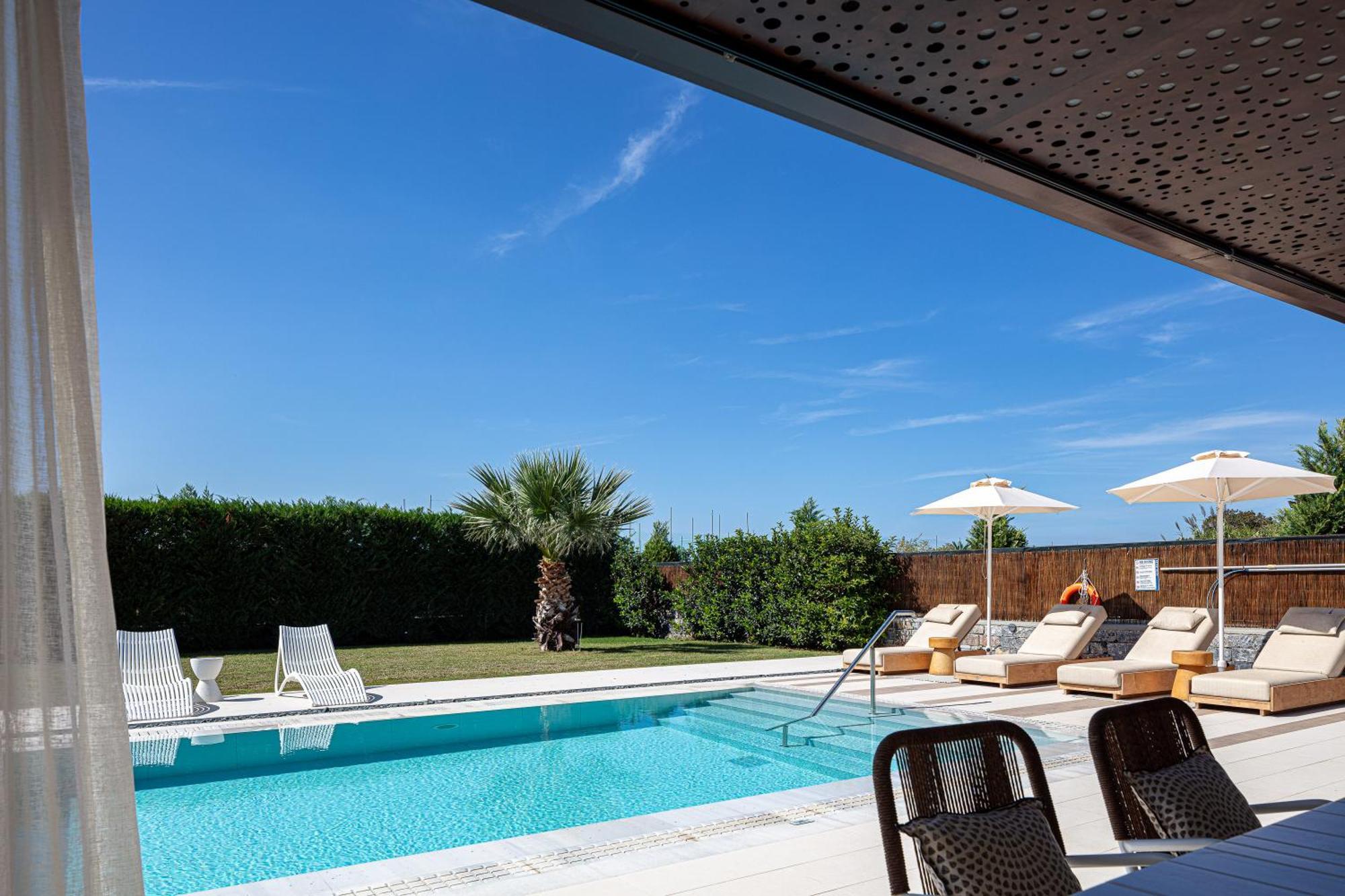 Terrazzo Luxury Villas Pigianos Kampos  Exterior foto